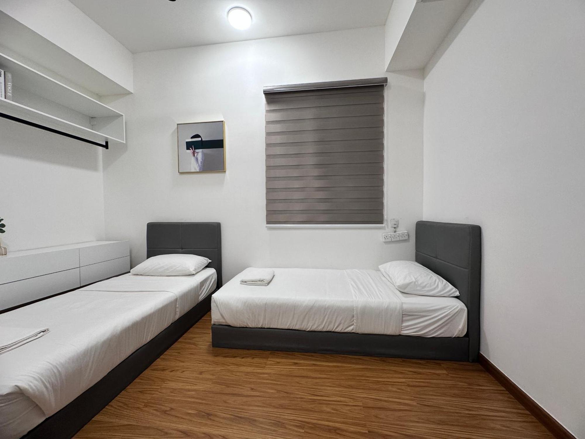 New 2Br Georgetown Warm And Lovely Homestay 10Pax-无敌美景两房民宿 Beacon Executive Suite Eksteriør billede